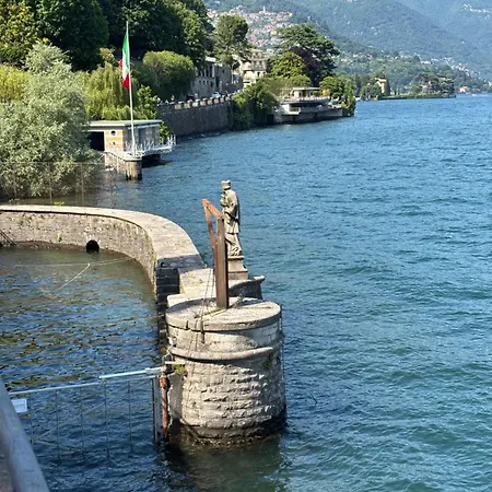 Apartment Amazing Attic At The Como