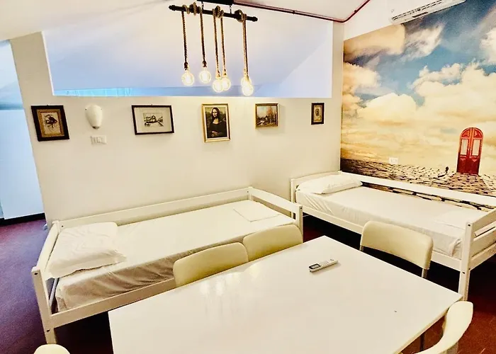 Amazing Attic At The شقة *